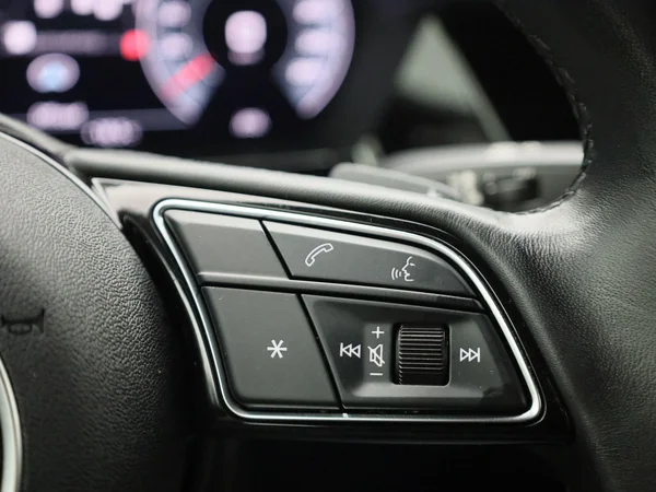 Audi A3 (2022) — foto 18 van 42