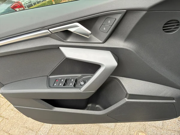 AUDI A3 Sportback (2025) — foto 13 van 24