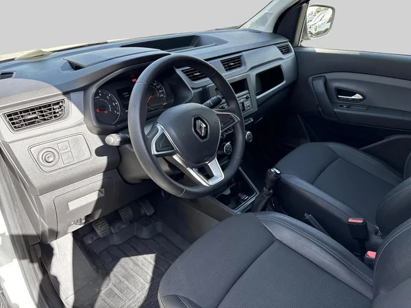 Renault Express (2023) — foto 18 van 18