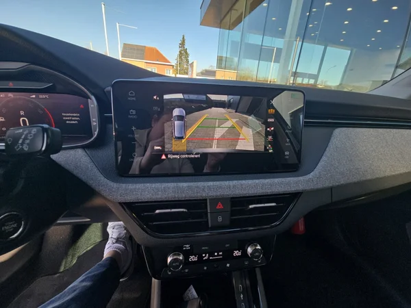 SKODA Scala (2025) — foto 5 van 20