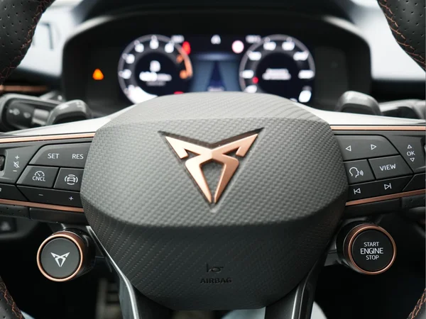 CUPRA Terramar (2025) — foto 22 van 54