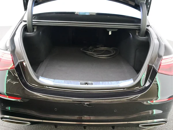 Mercedes-Benz S-Klasse (2024) — foto 27 van 38