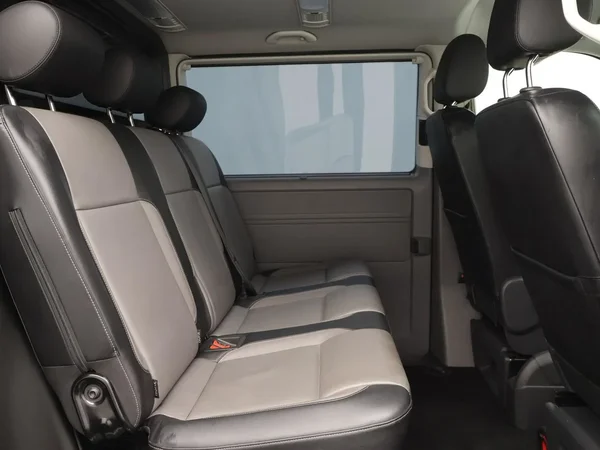 Volkswagen Transporter (2020) — foto 5 van 27