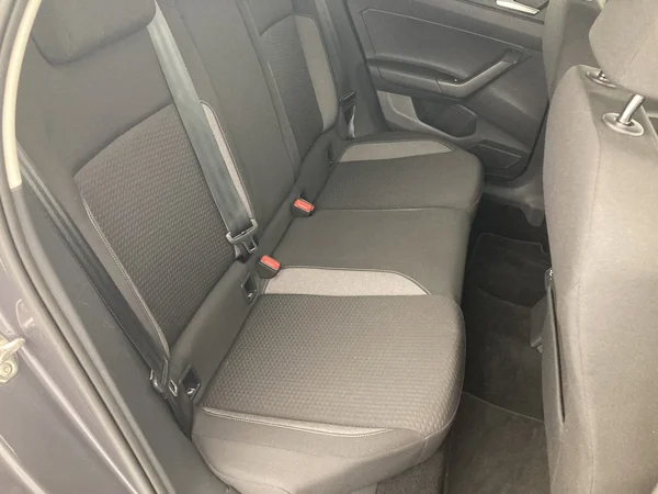 VOLKSWAGEN Taigo (2024) — foto 6 van 36