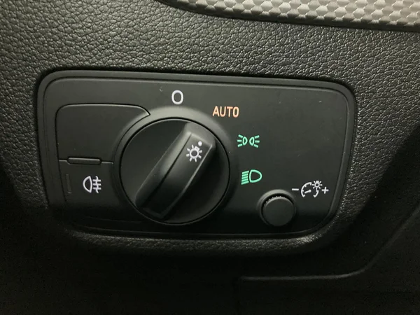 AUDI Q2 (2021) — foto 11 van 36
