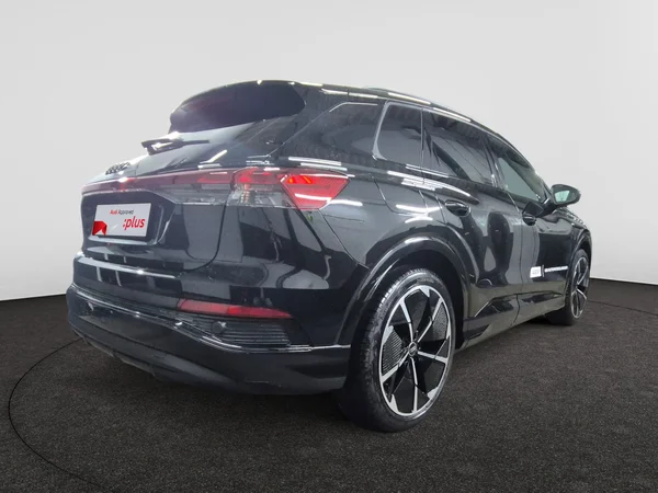 AUDI Q4 e-tron (2024) — foto 18 van 24