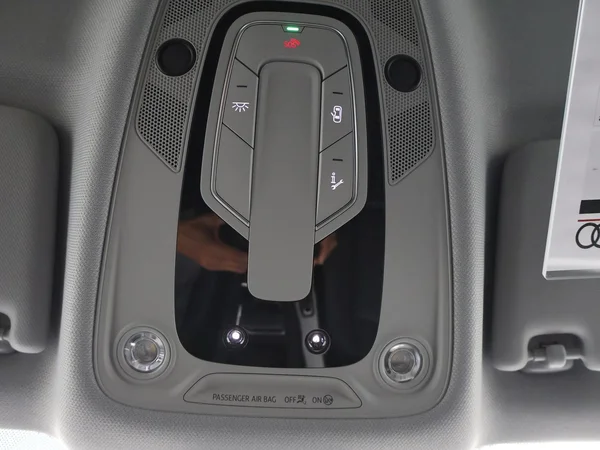 AUDI A4 Avant (2022) — foto 23 van 31