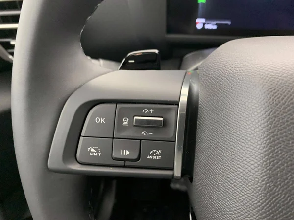 Citroen C4 (2025) — foto 7 van 26