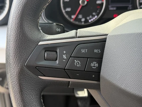 SEAT Arona (2023) — foto 5 van 21
