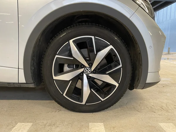 VOLKSWAGEN ID.5 (2024) — foto 13 van 24