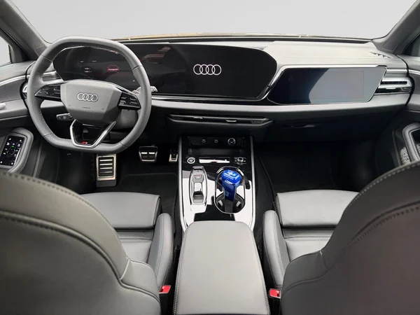 AUDI A5 Avant e-hybrid (PHEV) (2026) — foto 5 van 11