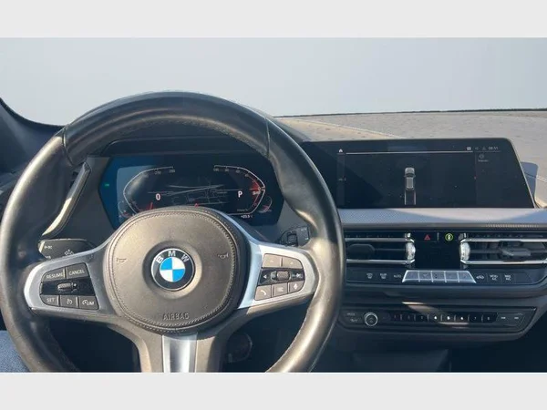 BMW 1 Hatch (2022) — foto 25 van 25
