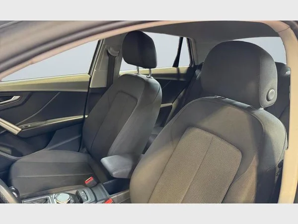 Audi Q2 (2023) — foto 2 van 28
