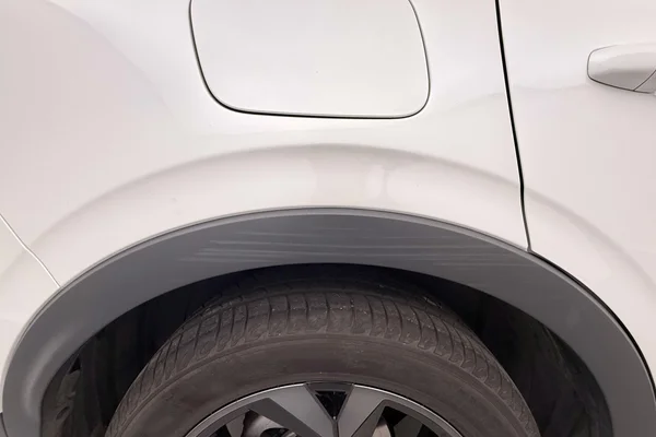 Renault Arkana E-TECH (HEV) (2022) — foto 18 van 28