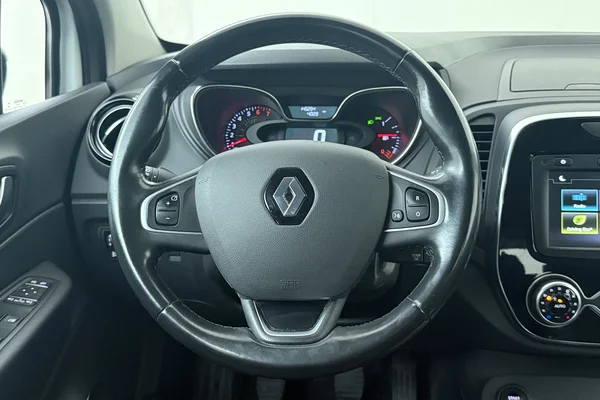 Renault Captur (2019) — foto 2 van 18