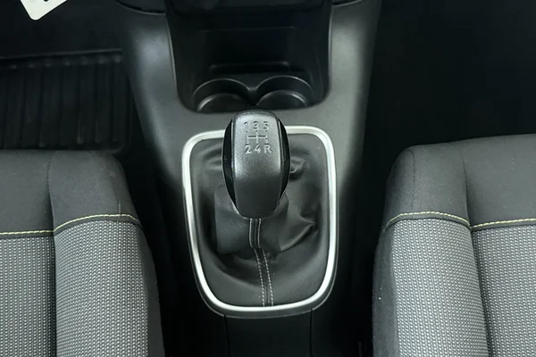 Citroen C3 (2023) — foto 4 van 17