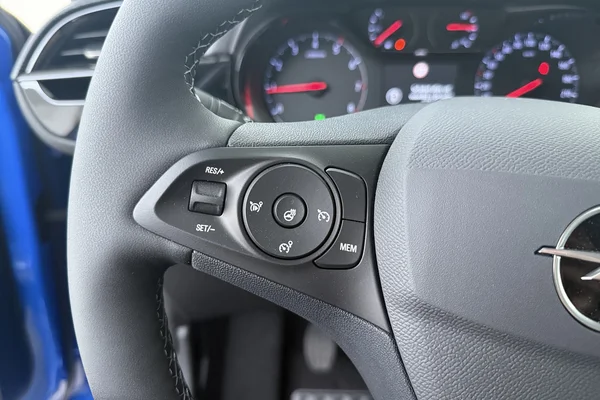 Opel Corsa (2025) — foto 6 van 17