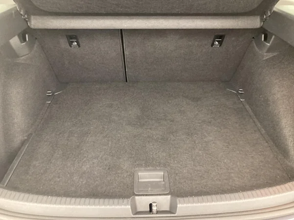 VOLKSWAGEN Taigo (2025) — foto 36 van 36