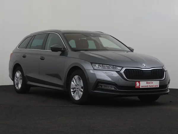 SKODA Octavia (2024) — foto 26 van 31