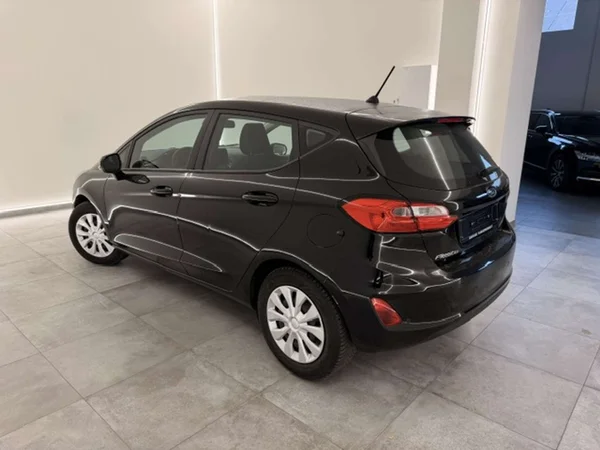 Ford Fiesta (2024) — foto 17 van 21