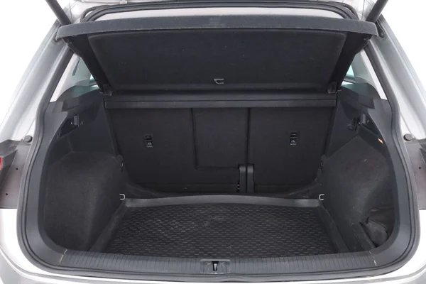 Volkswagen Tiguan (2019) — foto 8 van 16