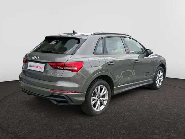 AUDI Q3 PHEV (2024) — foto 4 van 11