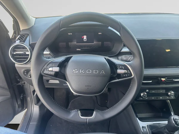 SKODA Fabia (2025) — foto 11 van 14