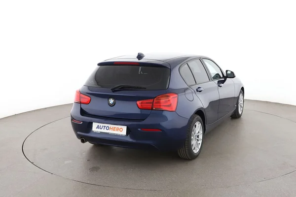 BMW 1-serie (2019) — foto 12 van 16