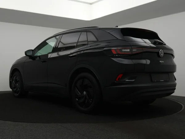 VOLKSWAGEN ID.4 (2024) — foto 27 van 29