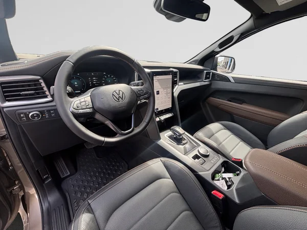 VOLKSWAGEN Amarok Double Cab (2026) — foto 7 van 10
