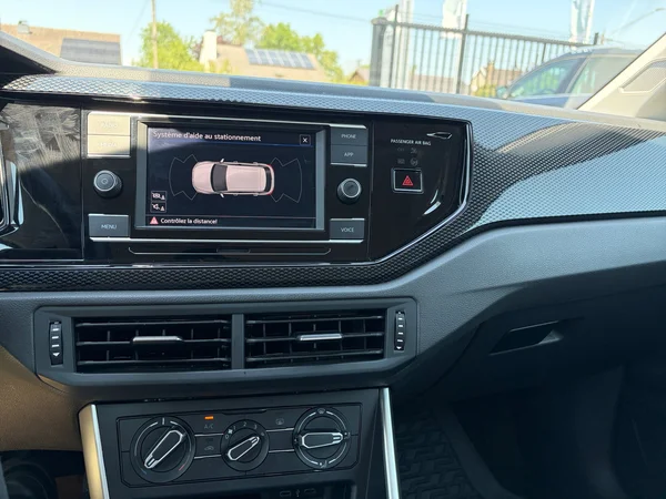 VOLKSWAGEN Taigo (2022) — foto 2 van 10