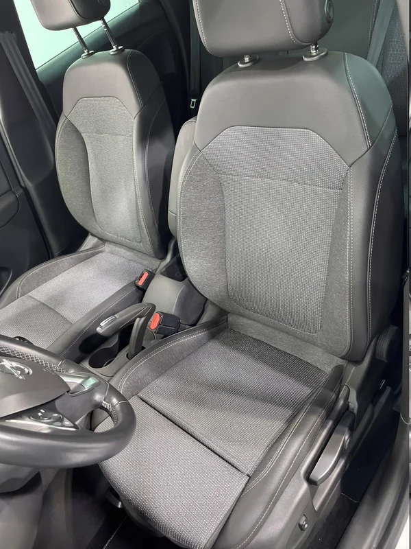 Opel Crossland (2021) — foto 77 van 80