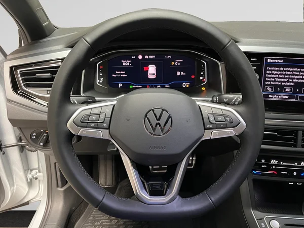 VOLKSWAGEN Polo (2024) — foto 11 van 21