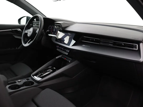 AUDI A3 Sportback (2025) — foto 3 van 4