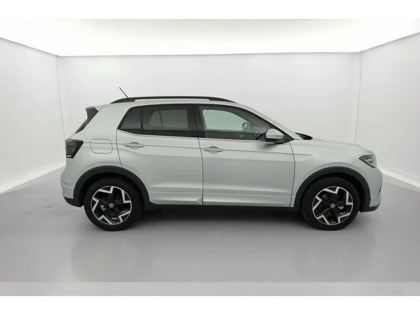 VOLKSWAGEN T-Cross (2025) — foto 24 van 36