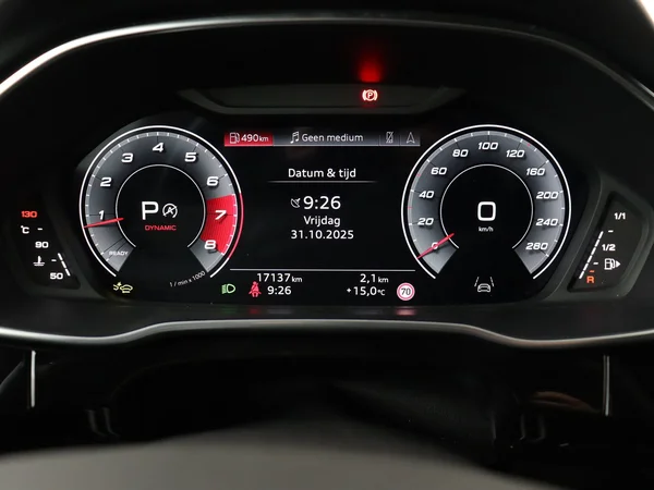 AUDI Q3 Sportback (2025) — foto 5 van 19