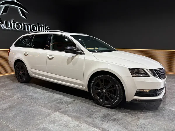 Skoda Octavia (2019) — foto 10 van 22