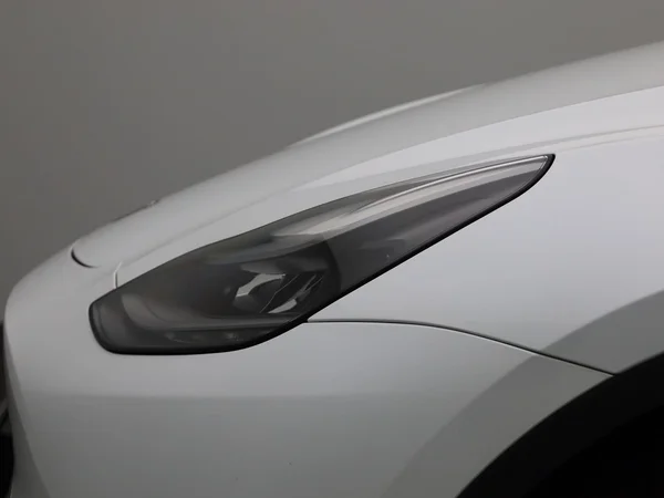 Tesla Model Y (2022) — foto 6 van 42