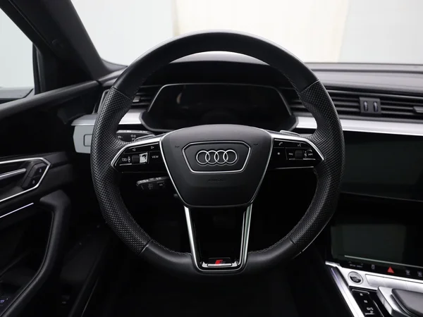 AUDI e-tron Sportback (2022) — foto 4 van 20