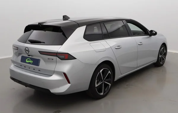 Opel Astra Sports Tourer (2025) — foto 18 van 22