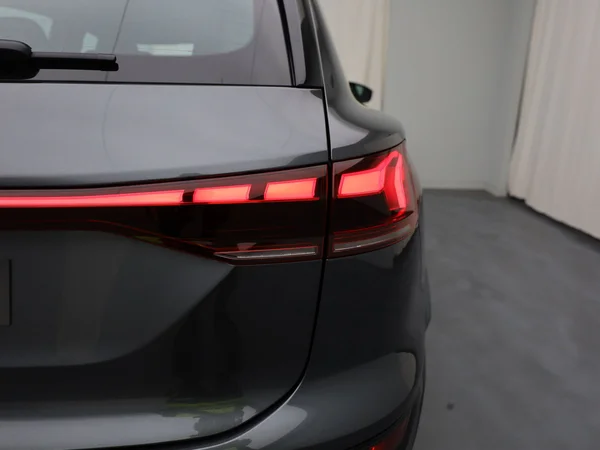 AUDI Q6 e-tron (2024) — foto 17 van 20