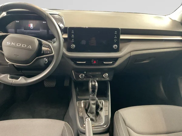SKODA Fabia (2025) — foto 2 van 24