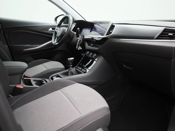 Opel Grandland (2022) — foto 24 van 34
