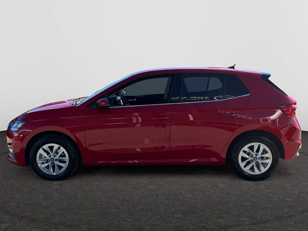SKODA Fabia (2025) — foto 2 van 22