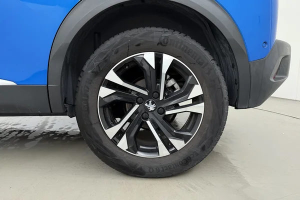 Peugeot 2008 (2023) — foto 29 van 32