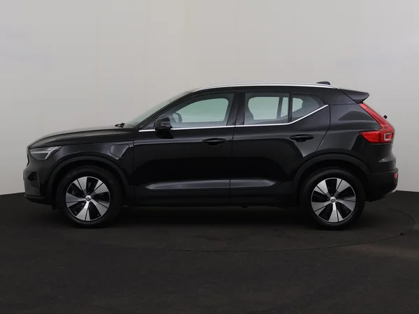 VOLVO XC40 (2023) — foto 12 van 32