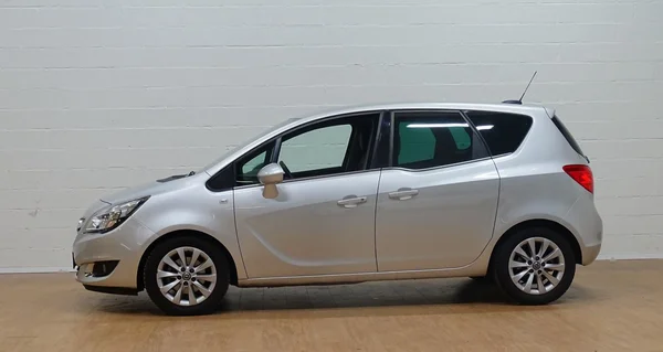 Opel Meriva (2017) — foto 21 van 23