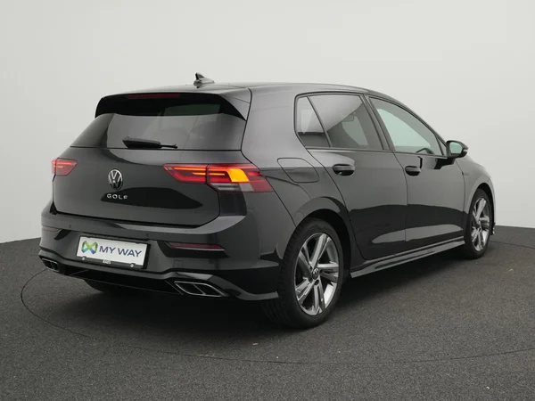 VOLKSWAGEN Golf VIII (2022) — foto 10 van 31