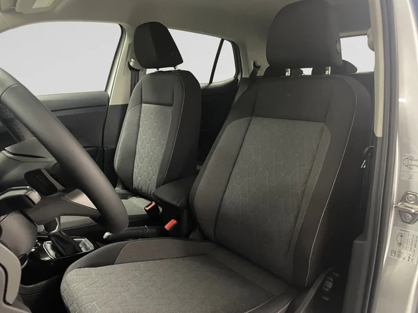 VOLKSWAGEN T-Cross (2025) — foto 7 van 15