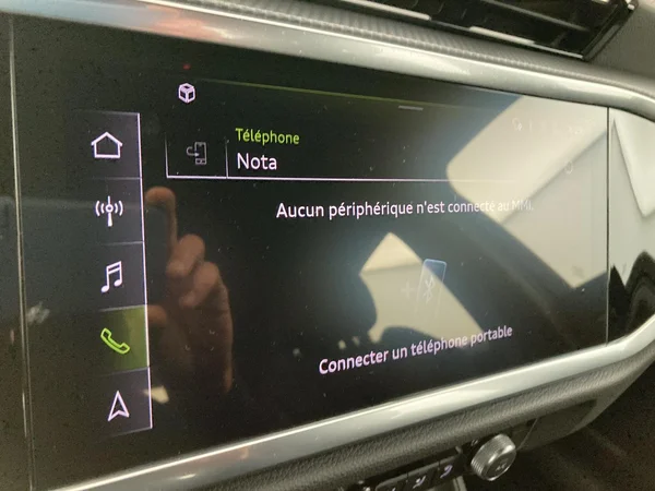 AUDI Q3 (2022) — foto 16 van 36